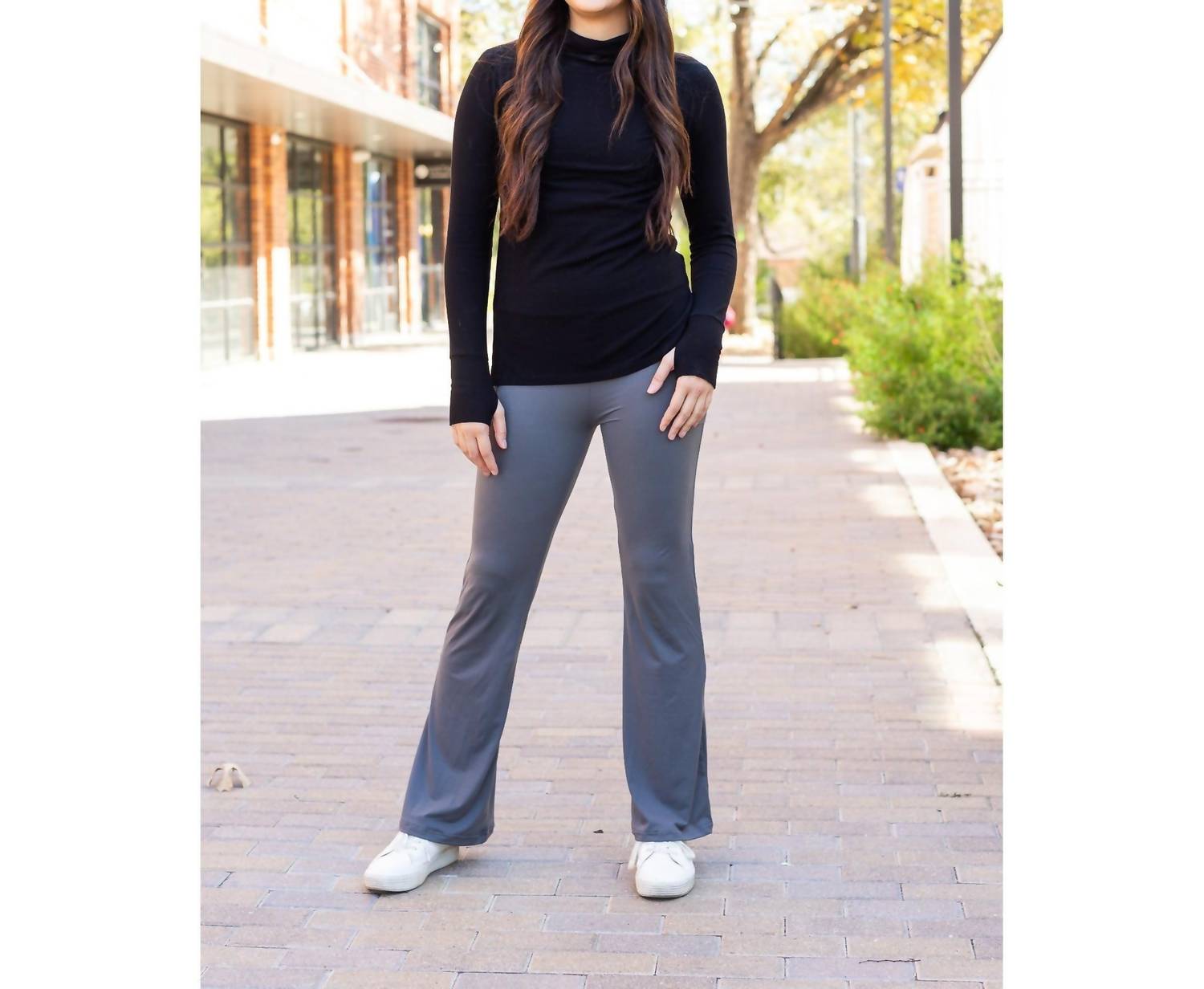 Julia Rose - Cassie Bootcut With Pockets Leggings