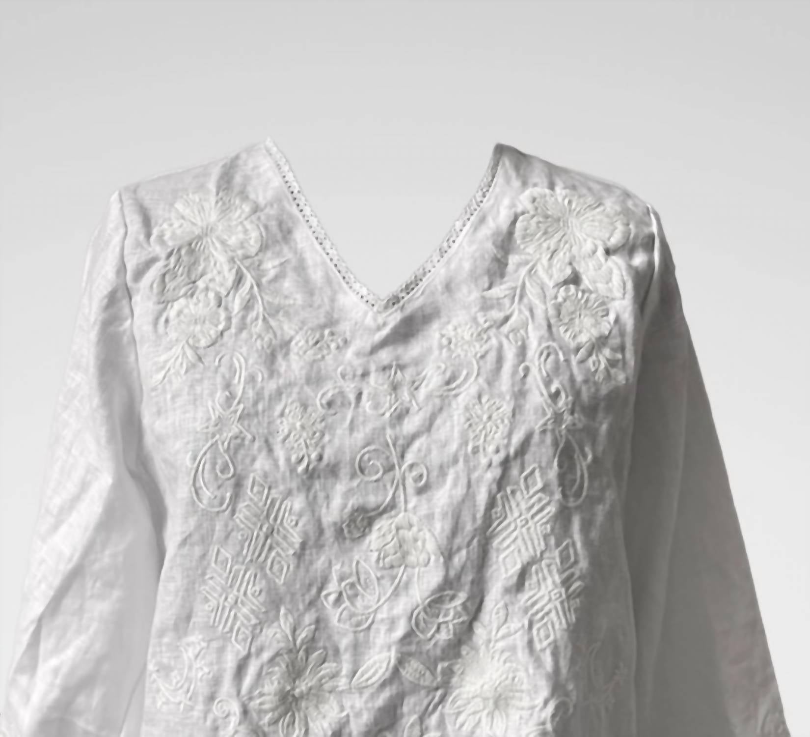 Caite & Kyla - Women's Billie Blouse