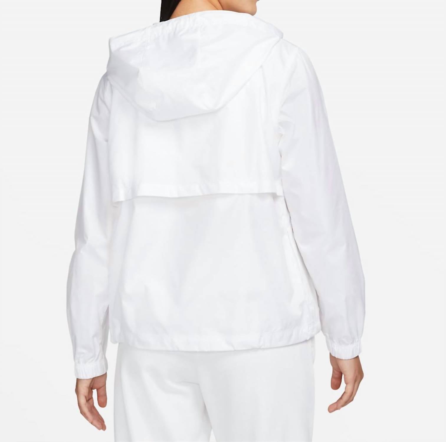 Nike - Women's Sportswear Essential Repel Jacket