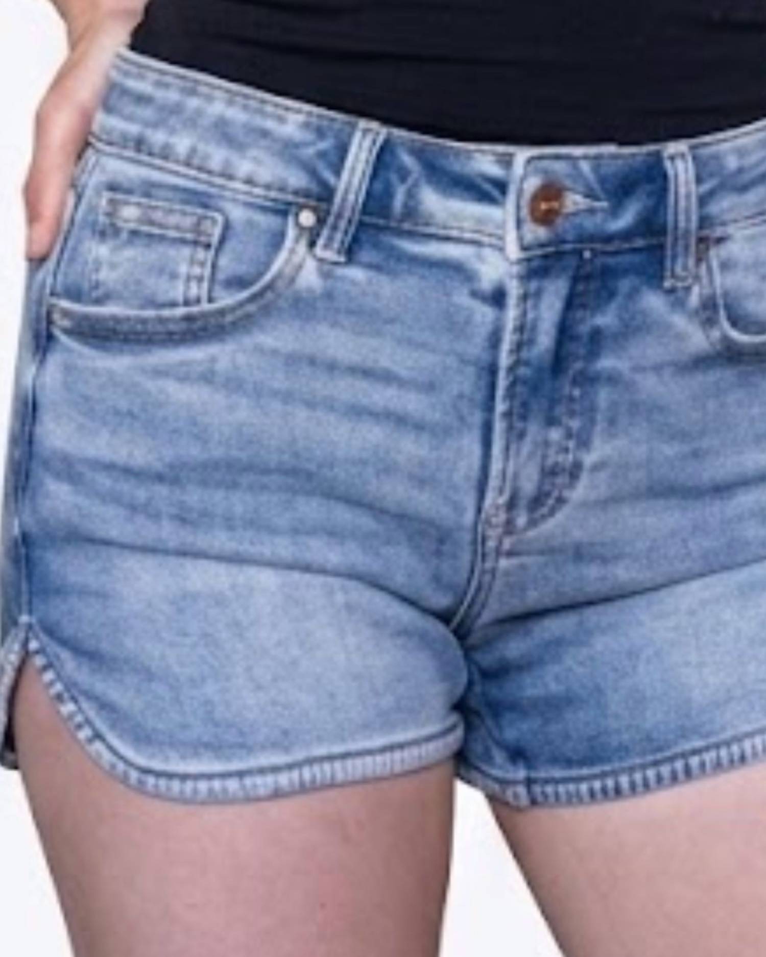 Risen - Round Hem Shorts