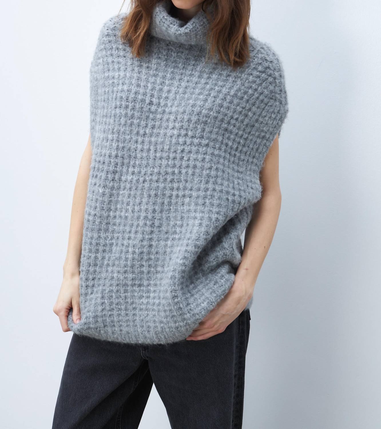 Line - Solange Sweater