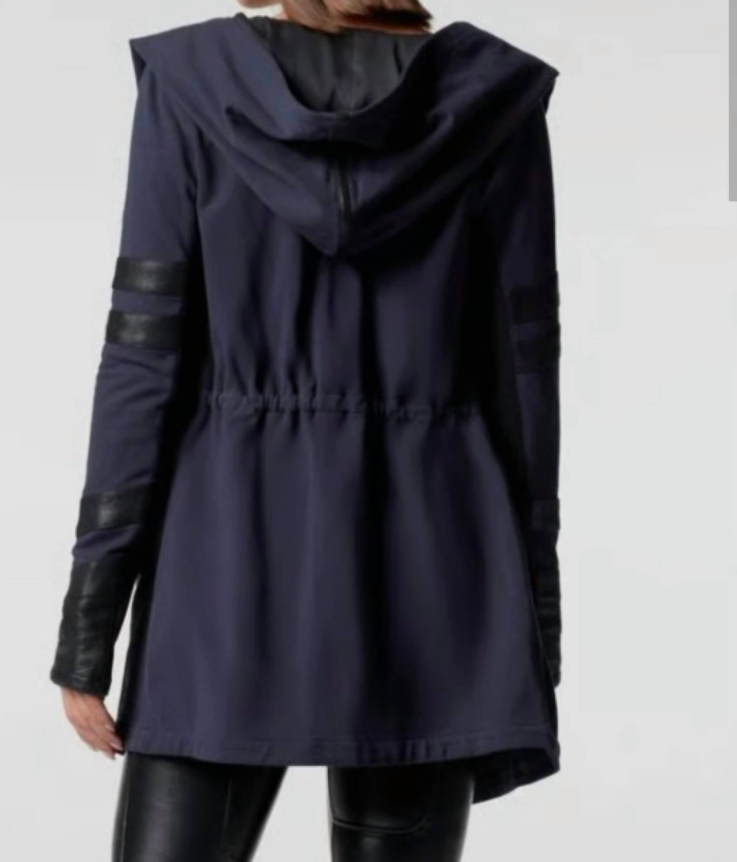 Blanc Noir - travelers jacket