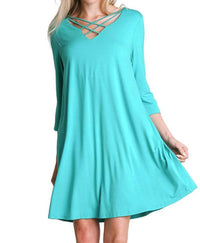 Umgee - Casual Crossed Neck Shift Dress