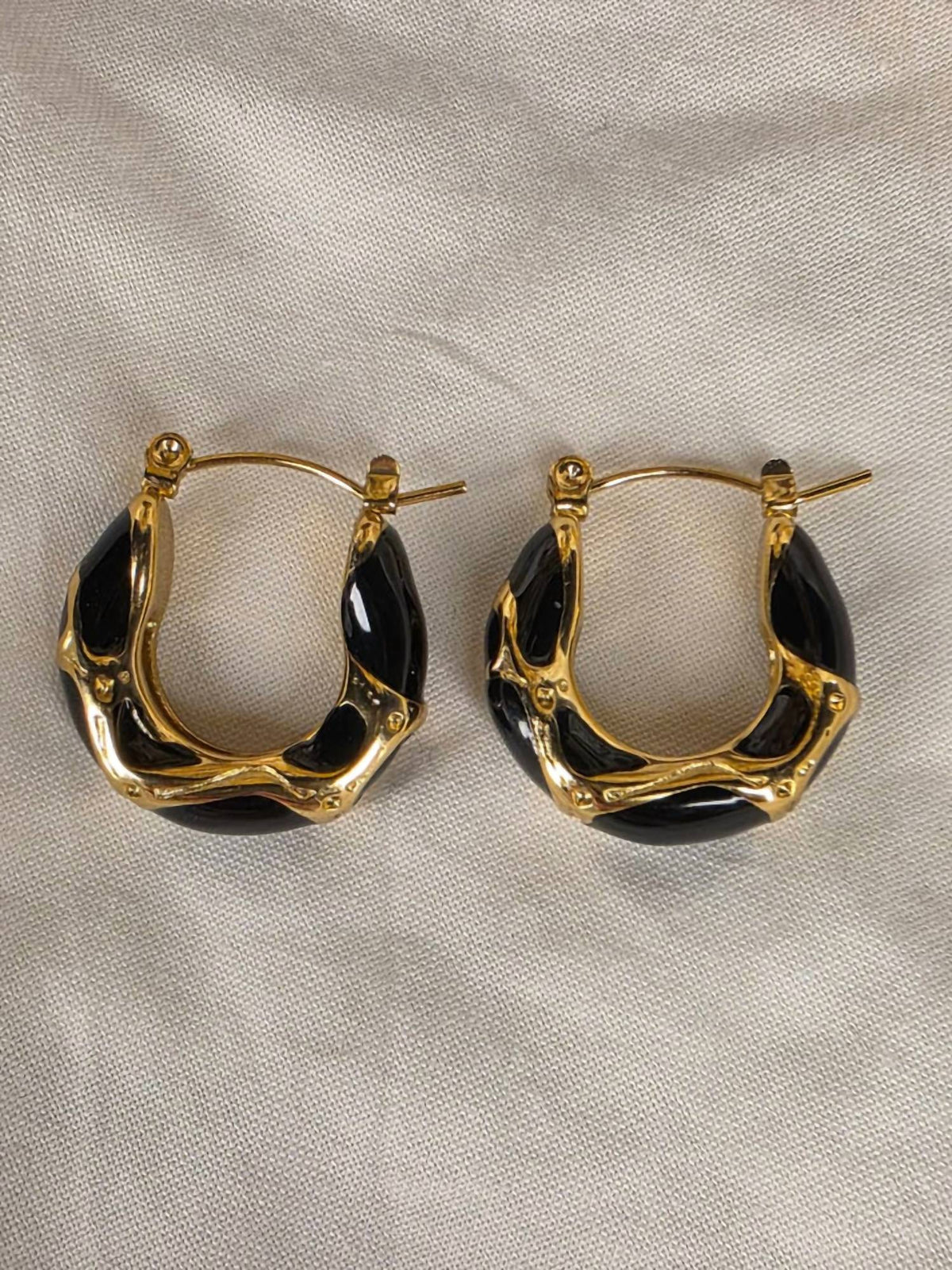 Xtraordinary - Women's Marble Huggies Earrings
