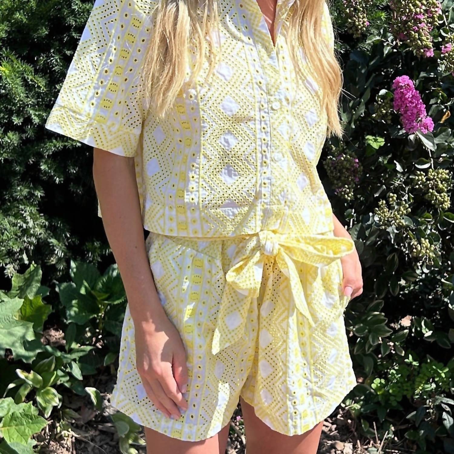 Jocelyn - Eyelet Shorts With Bow