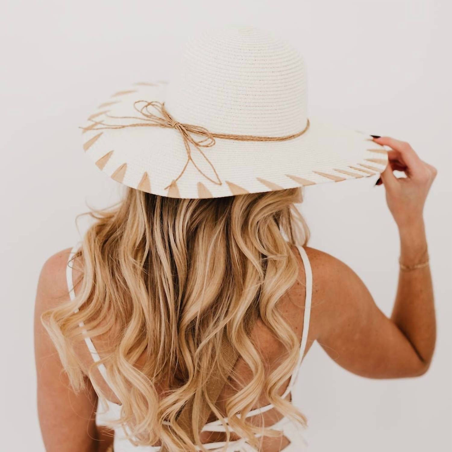 Pretty Simple - Surfs Up Straw Sun Hat