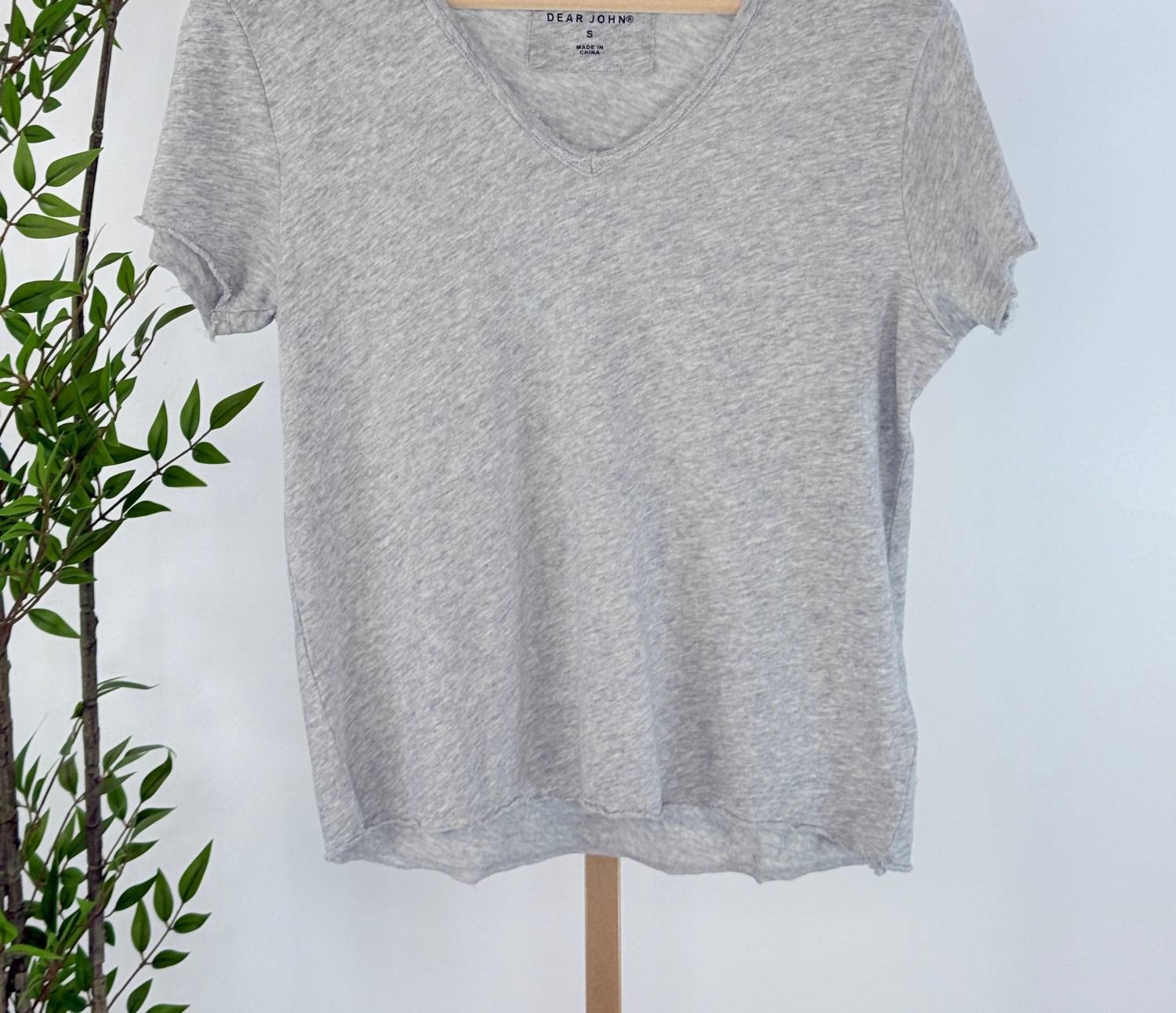 Dear John Denim - Vanya V-neck Short Sleeve Tee