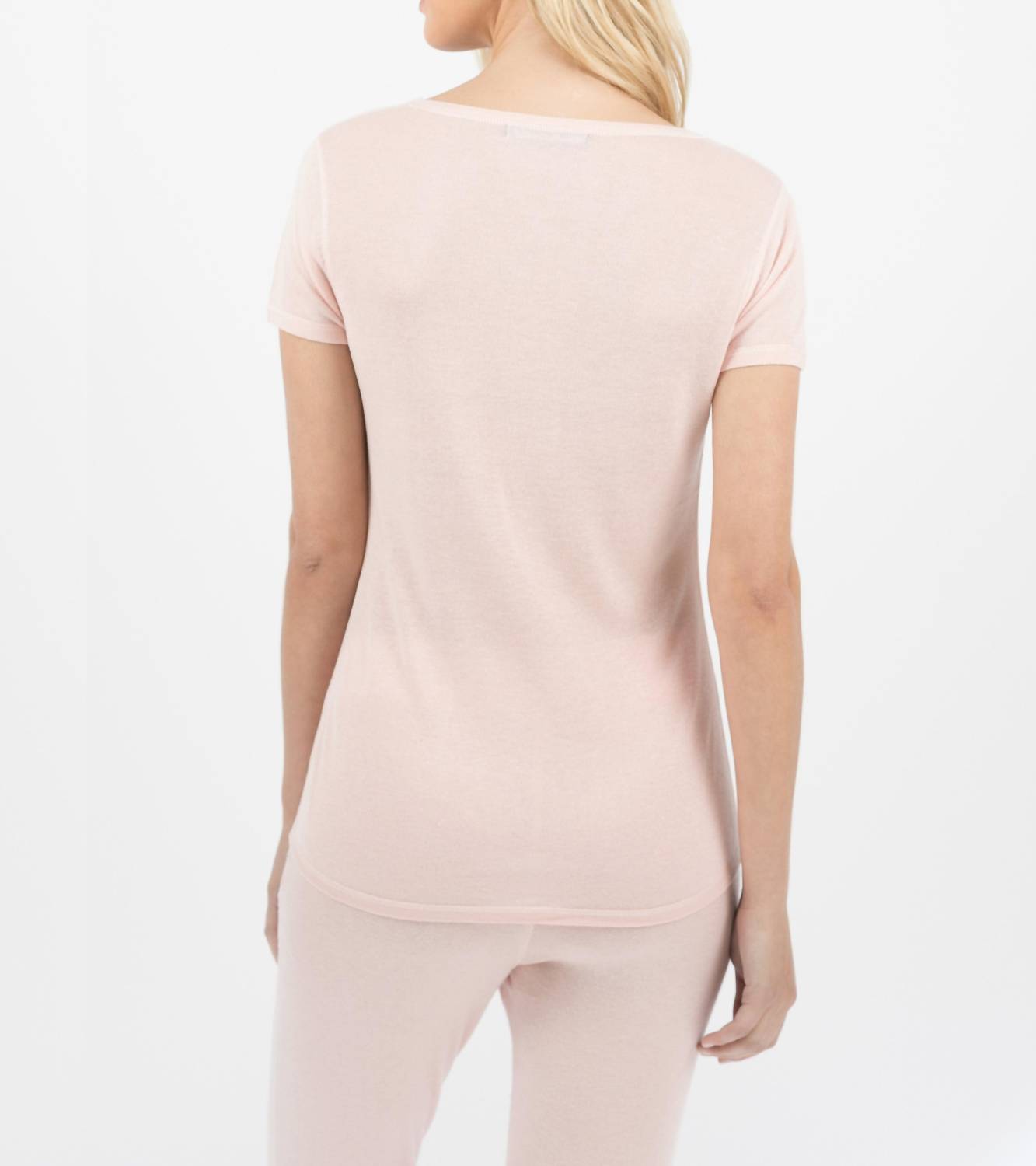 Leimere - FEATHER VNECK TEE