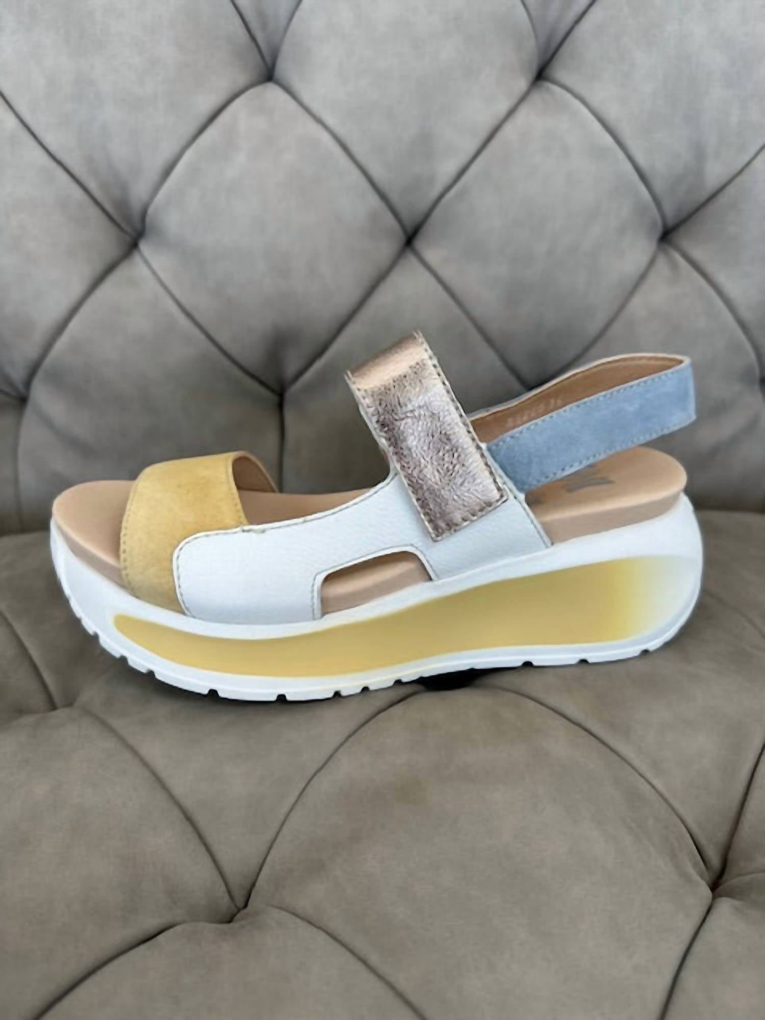 Callaghan - Women's Pesca Sandals