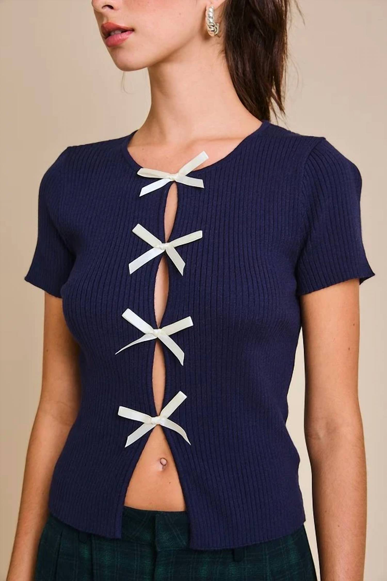 Le Lis - Lacie Bow Tee