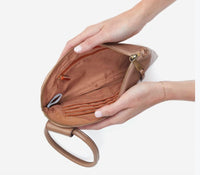 Hobo - Sable Wristlet