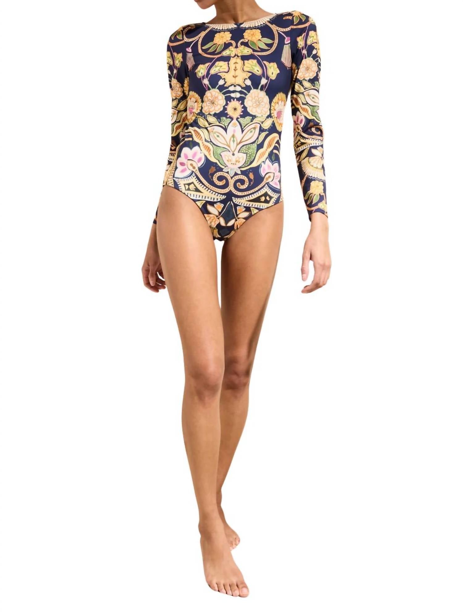 Marie Oliver - Robin Rashguard