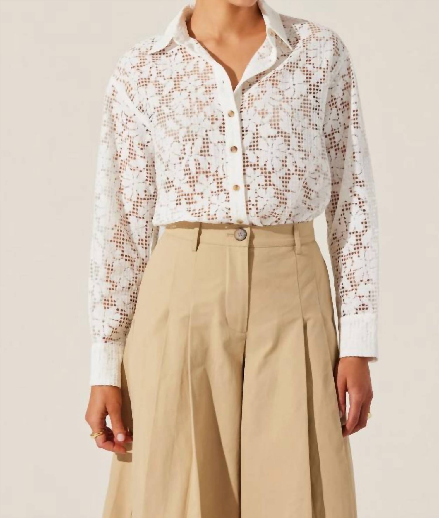 Astr - Tisa Floral Lace Top