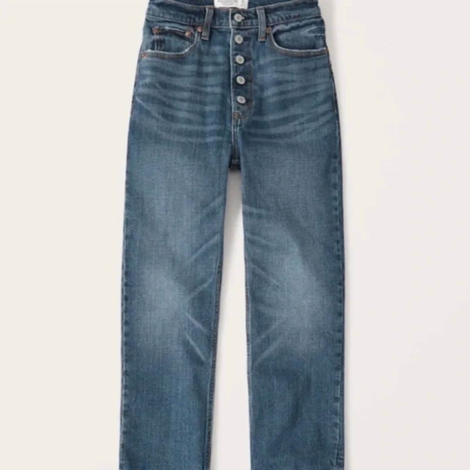 Abercrombie & Fitch - Women's Ankle Straight Jeans