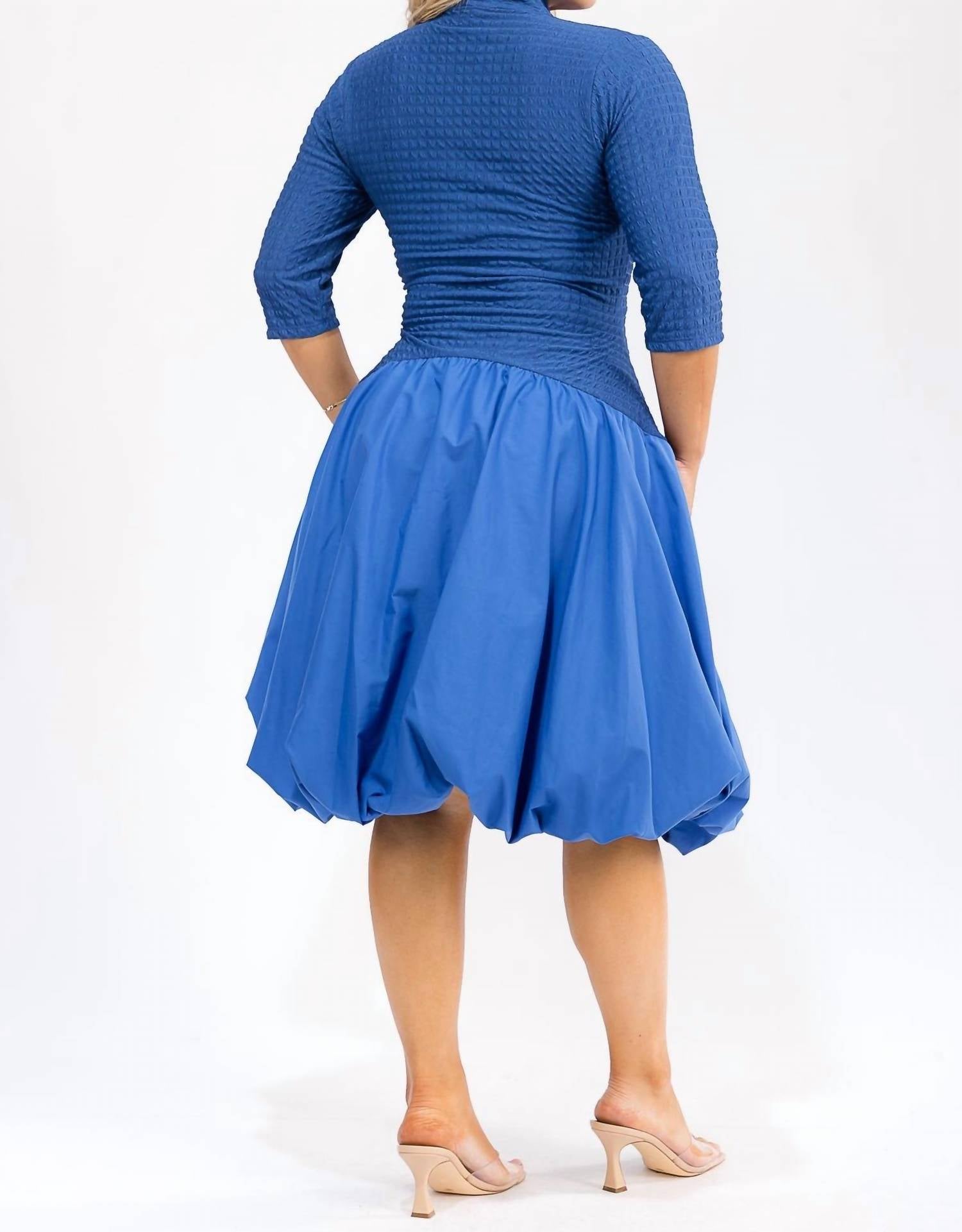 Karen T Design - Solid V-neck Balloon Midi Dress
