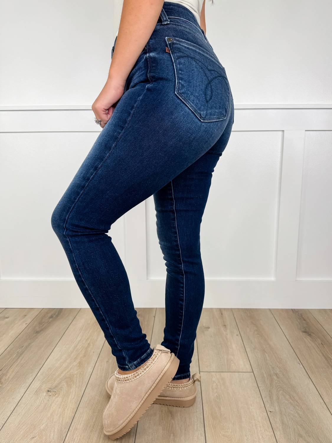 Judy Blue - Haven Mid-rise Thermal Skinny Jeans