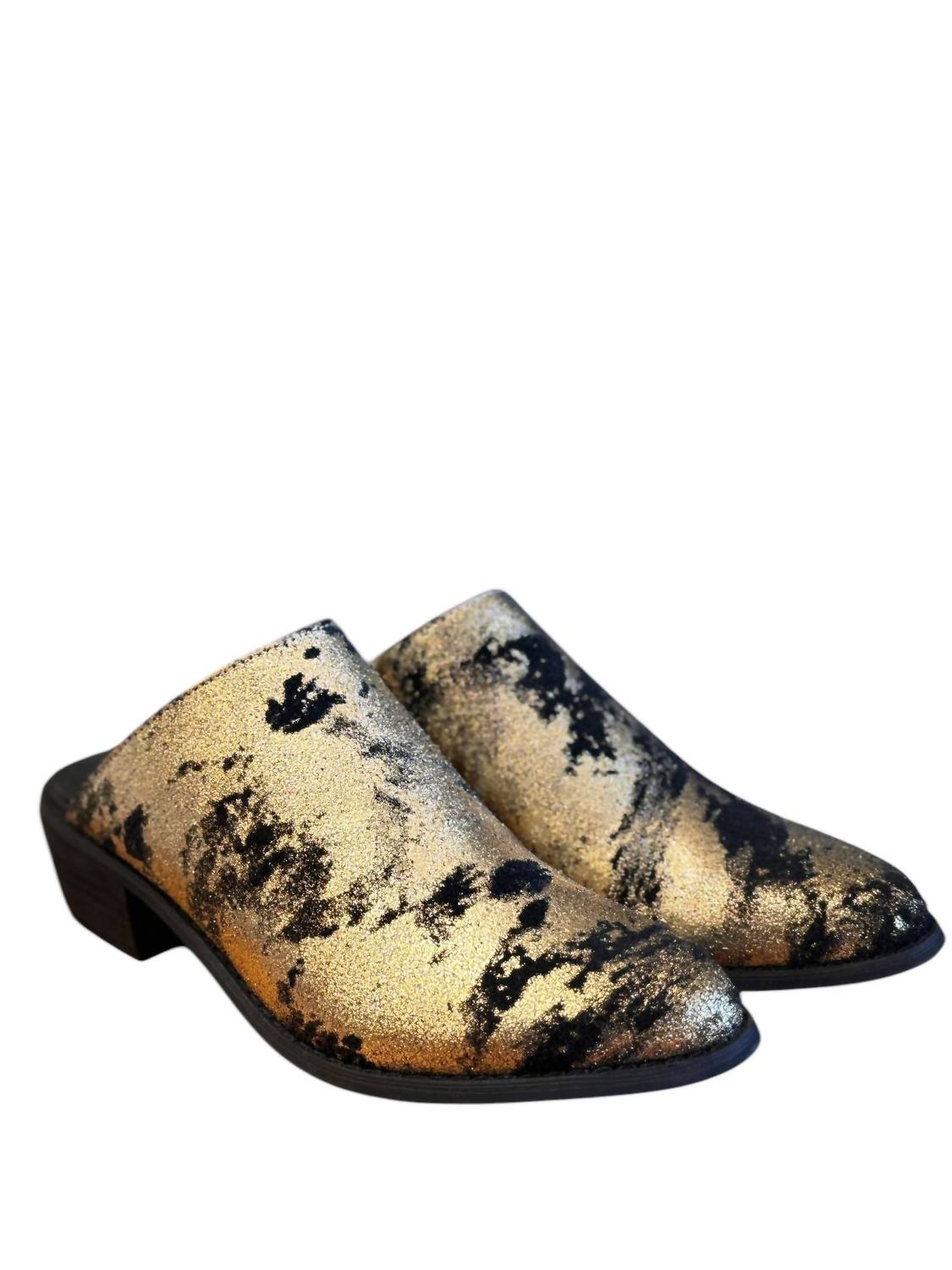Very Volatile Women's Moonstruck Mule Slides in gold - women's shoe