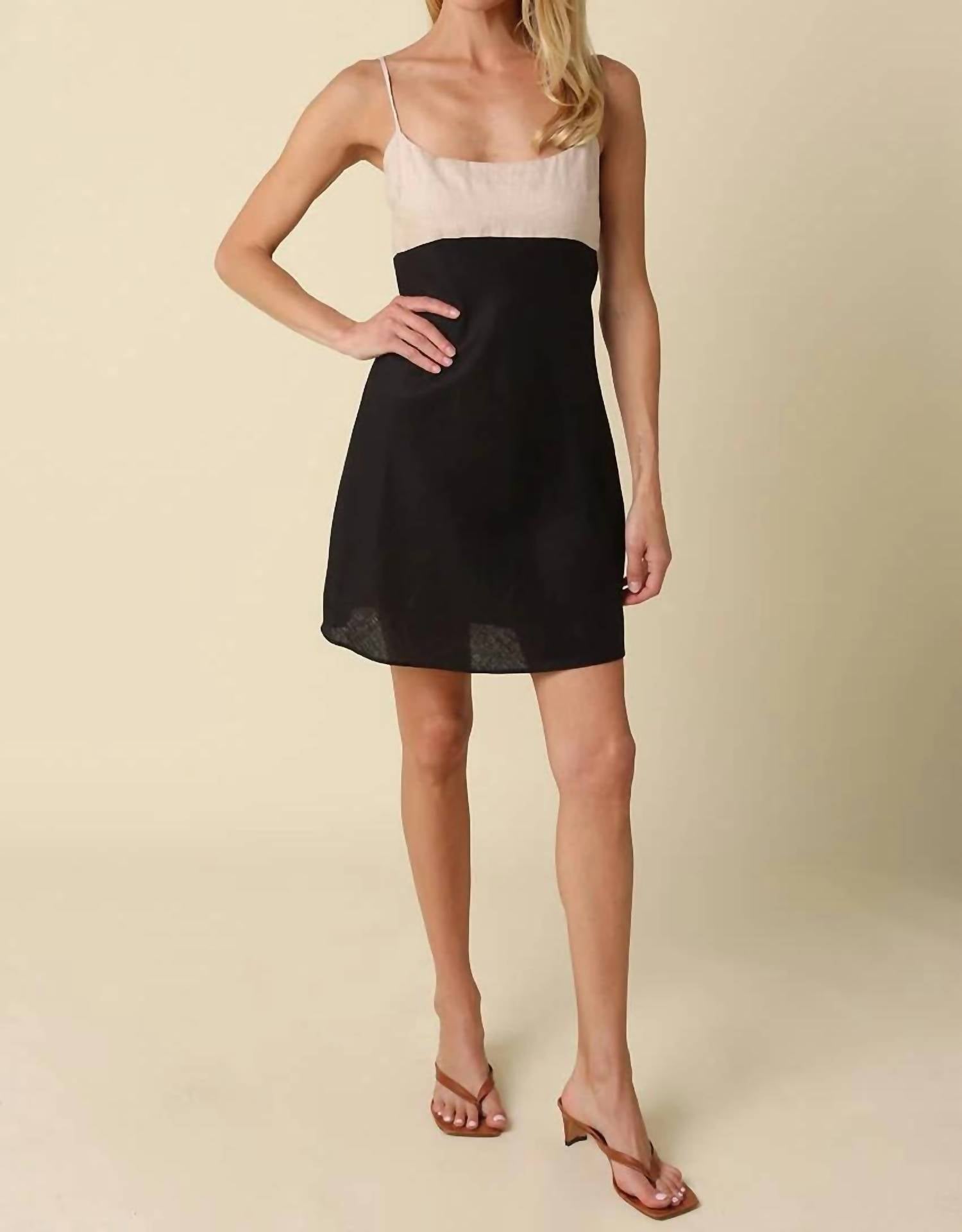 Olivaceous - Noir Contrast Linen Mini Dress