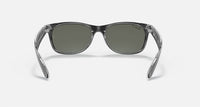 Ray Ban - New Wayfarer Classic Medium Polarized Sunglasses Rb2132 605258