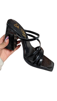Shoe Click - Women's Always The Bridesmaid Chunky Heels Sandal