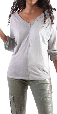 Gigi Moda - Piamo Two Tone V-neck Knit Top