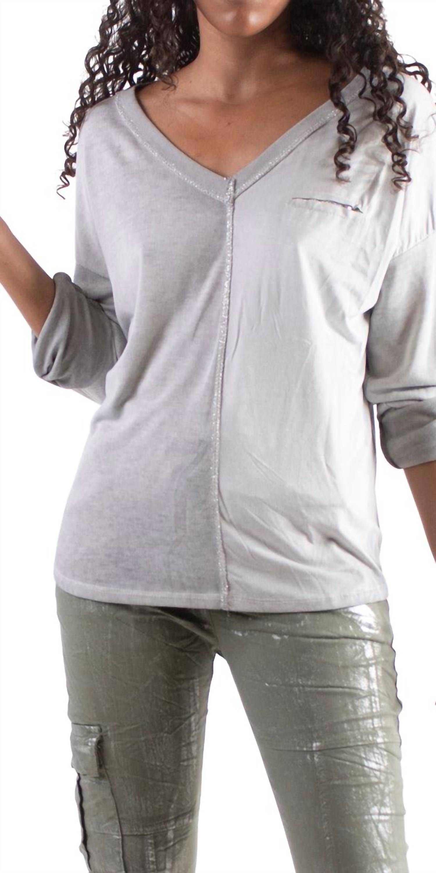 Gigi Moda - Piamo Two Tone V-neck Knit Top