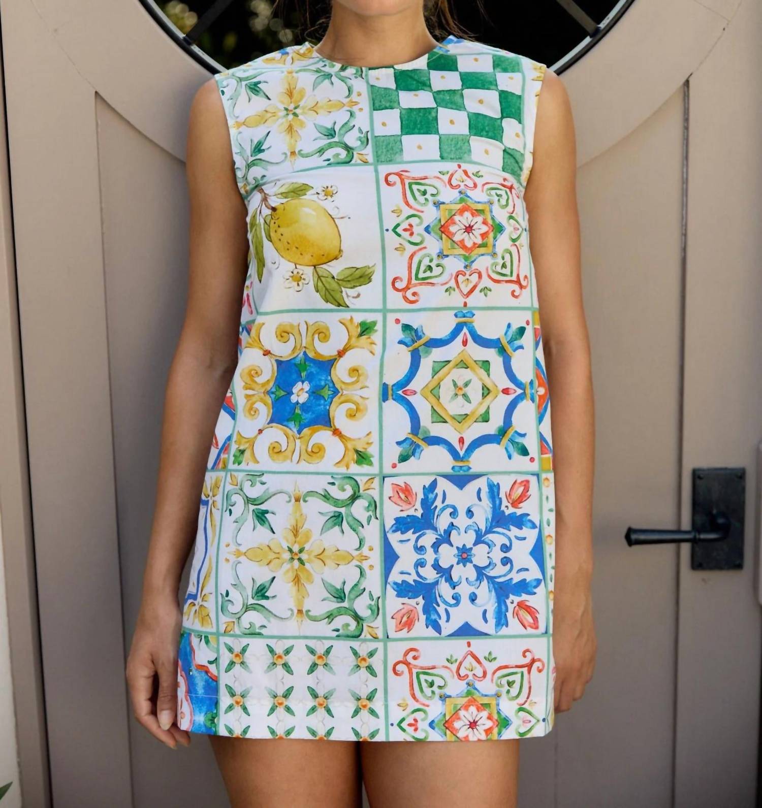 Olivia Dar - Wynn Sleeveless Mini Dress