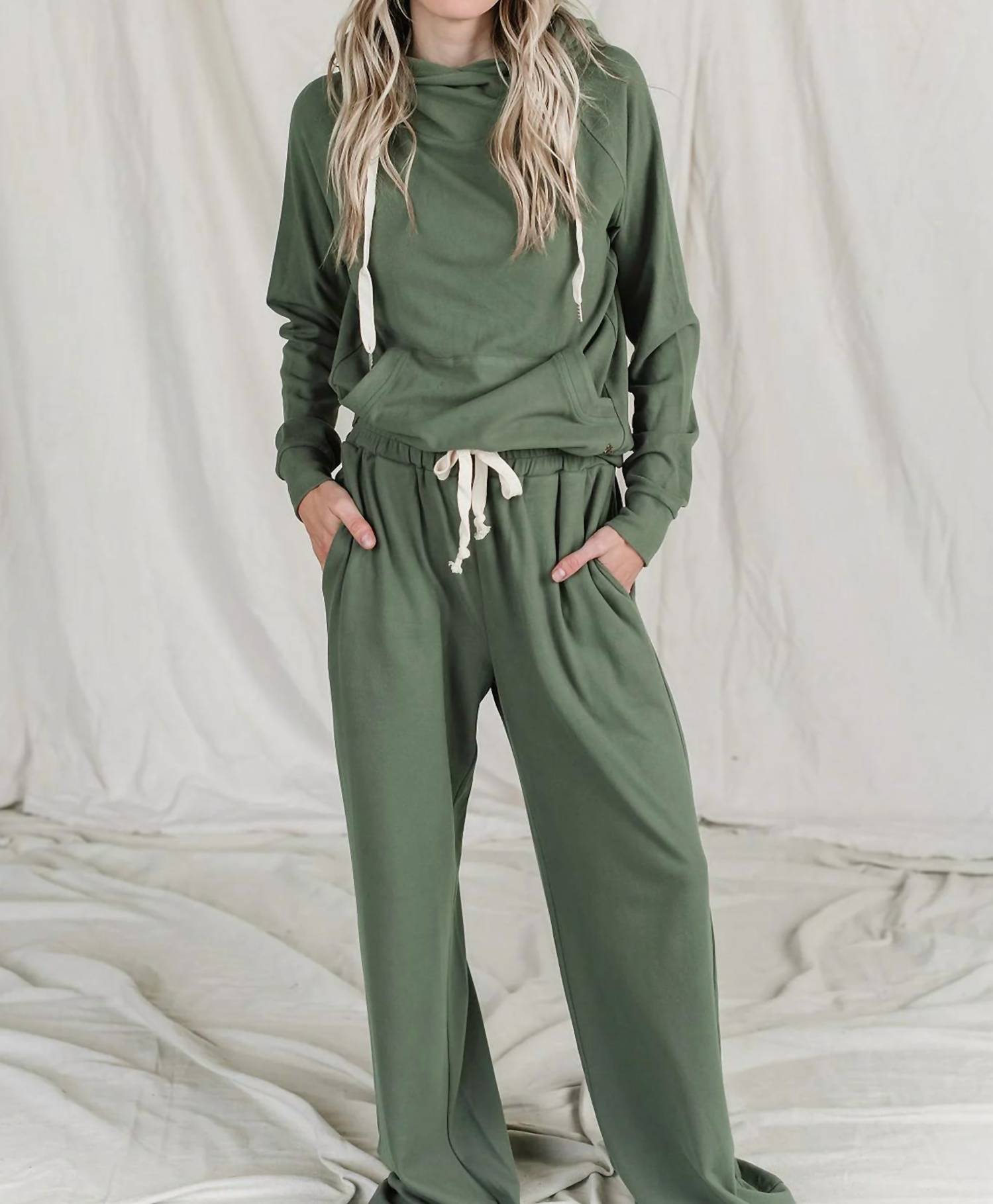 Ampersand Ave - Performance Fleece Free Time Comfy Pants