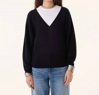 Kujten - Marta V Neck Sweater