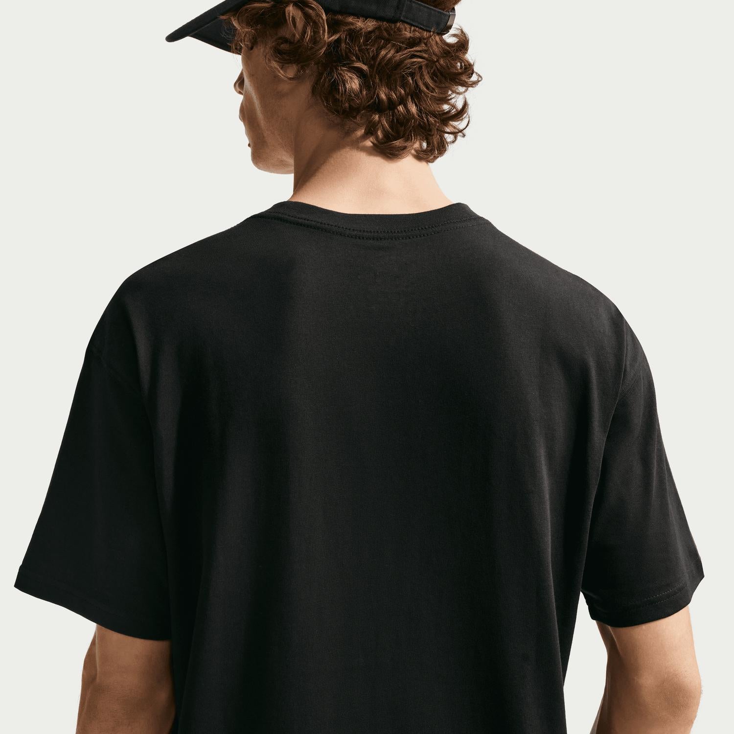 NIKE Dino Keychain T-shirt in black - men's t-shirt - view 5
