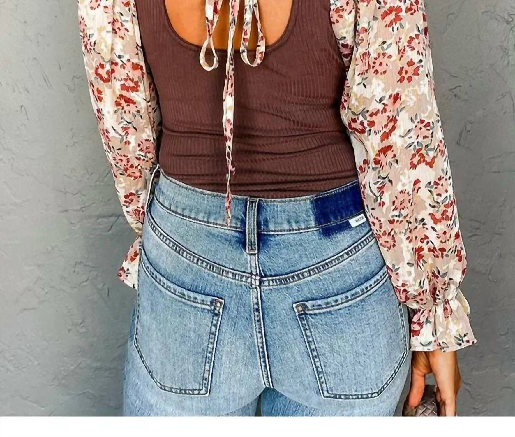 Ee:Some - Show Your Curves Bodysuit