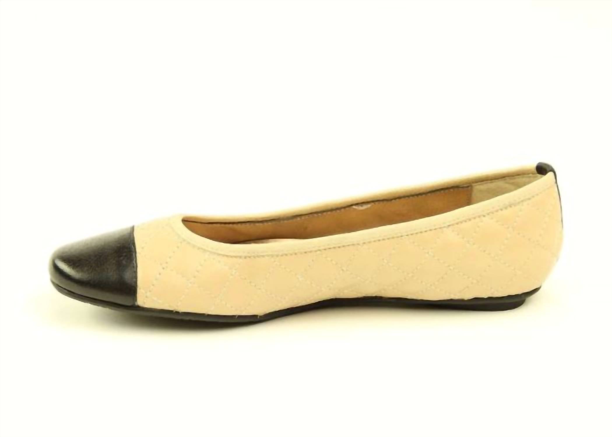 Vaneli - Women's Serene Sandal