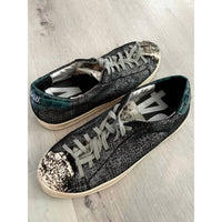 P448 - Women's John Low Top Sneakers