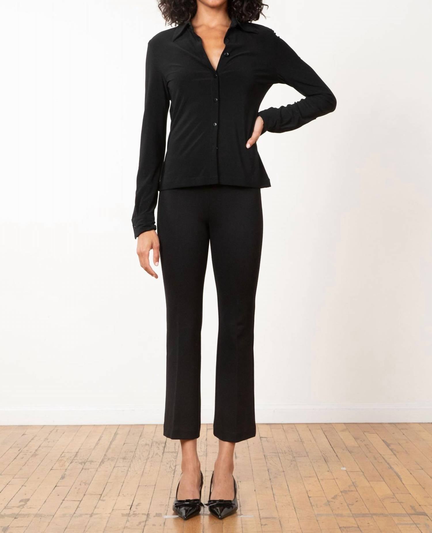 Avenue Montaigne Leo Stretch Cropped Flare Trousers in black - women's pants
