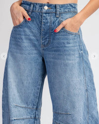 Eesome - Women's Blair Barrel Jeans
