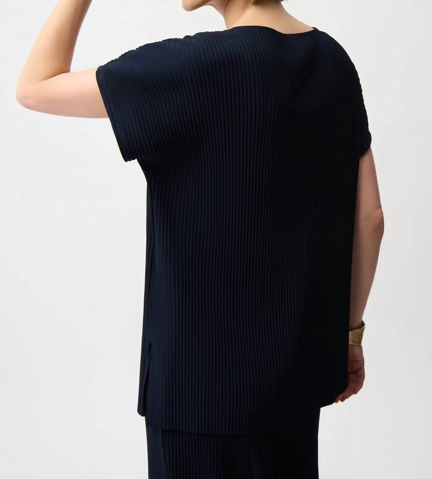 Joseph Ribkoff - Pleated Scuba Crepe Boxy Top