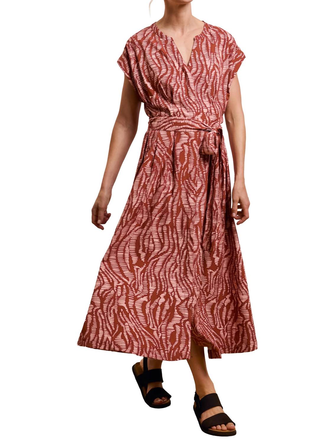 Celtic & Co. - Tie Waist Relaxed V Neck Midi Dress