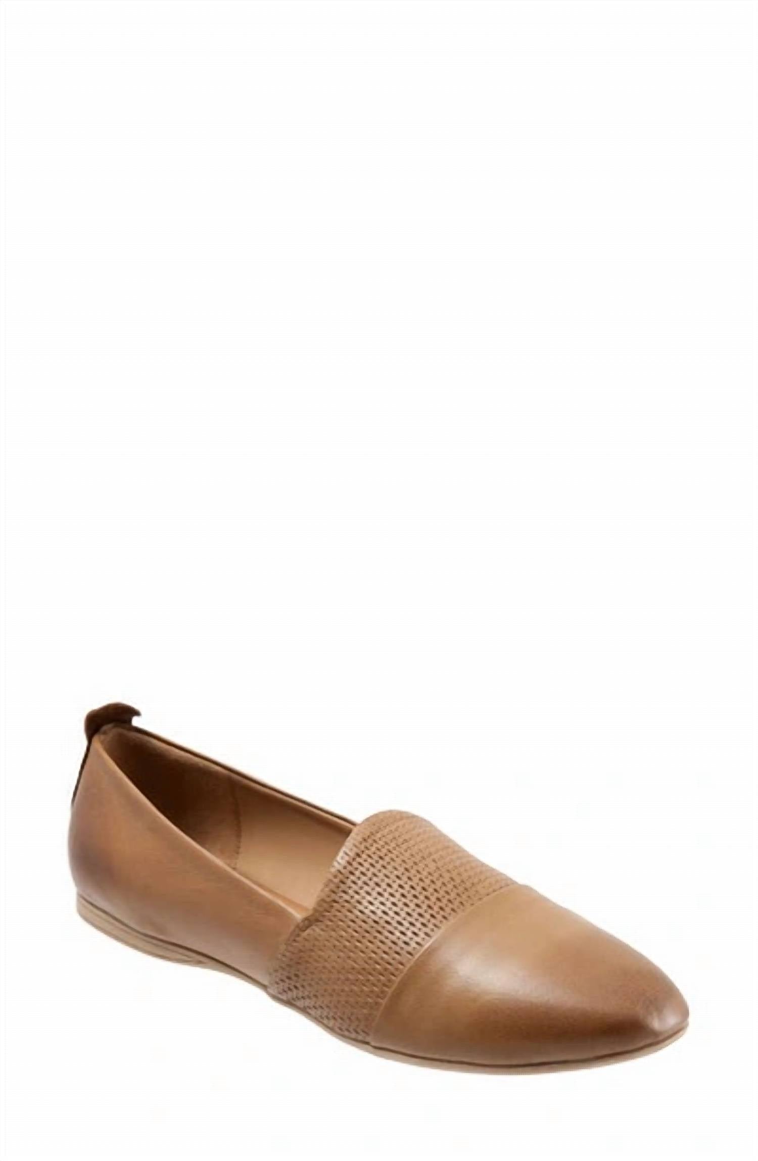 bueno Women's Katy Flat Sandal in brown - women's flats - detail view