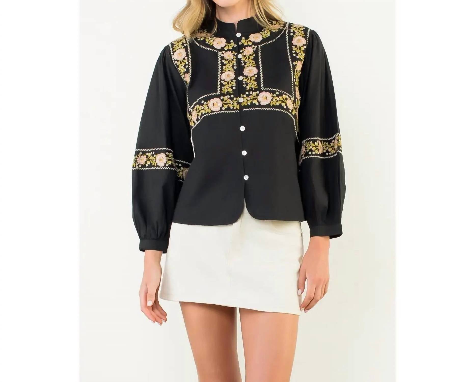 Thml - Floral Embroidery Detail Top