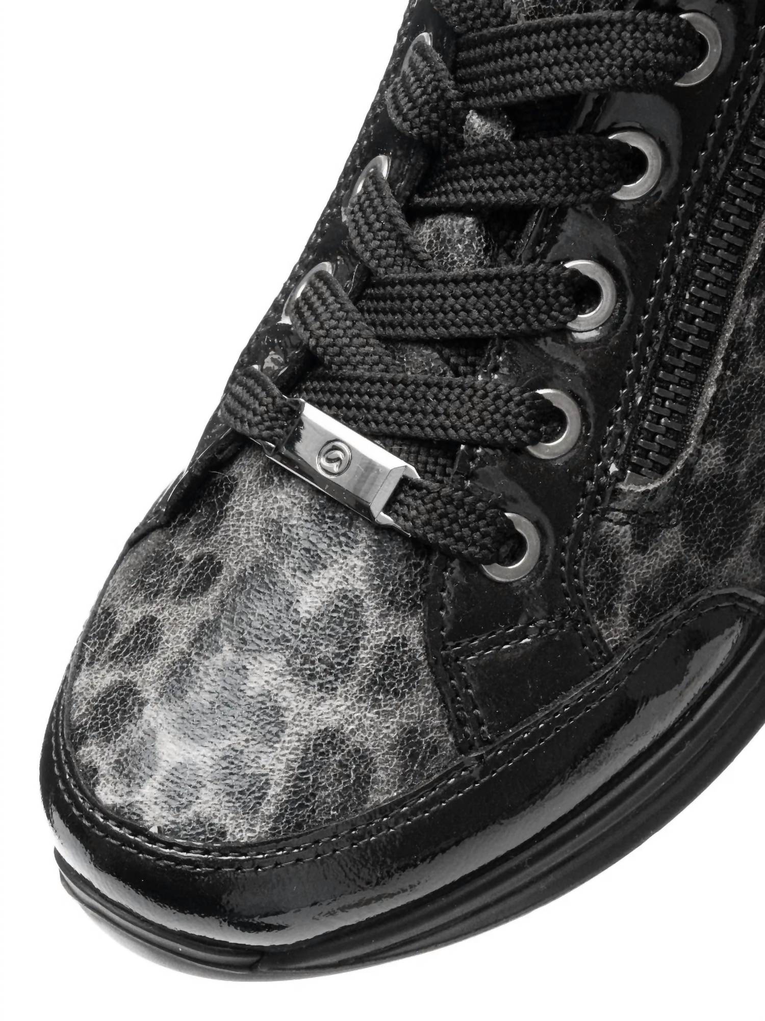 Ara - Women's Oleanna Zip Sneaker