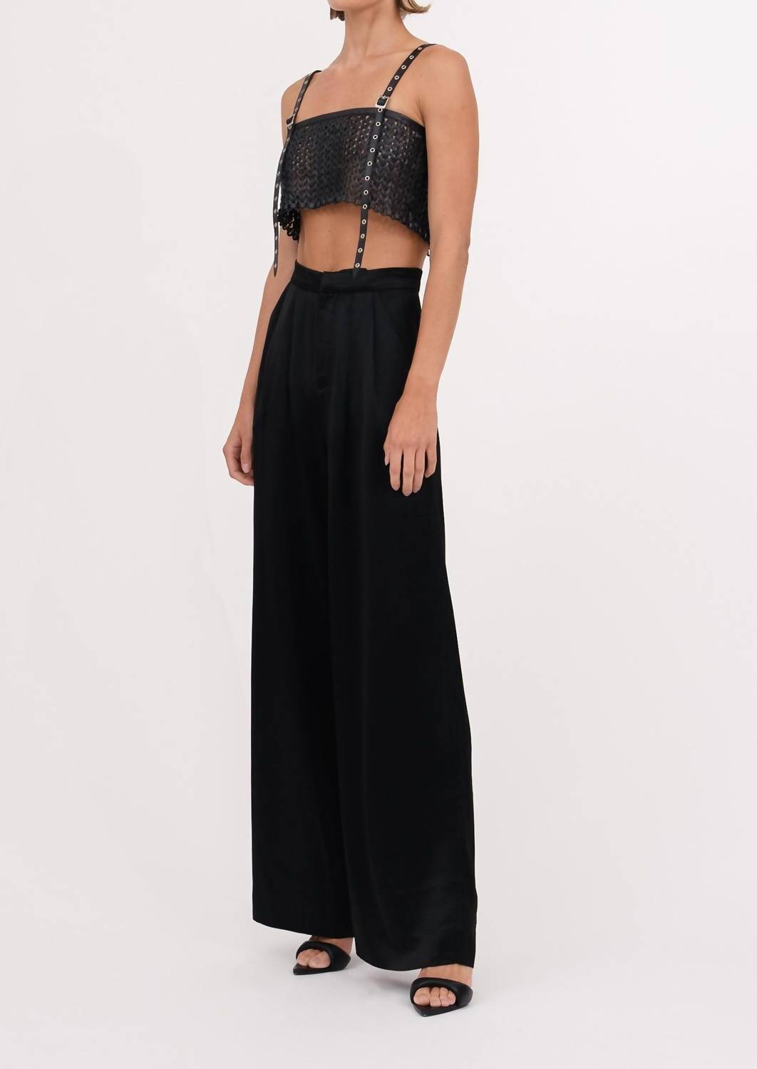 Nonchalant Label - Karter Crop Top