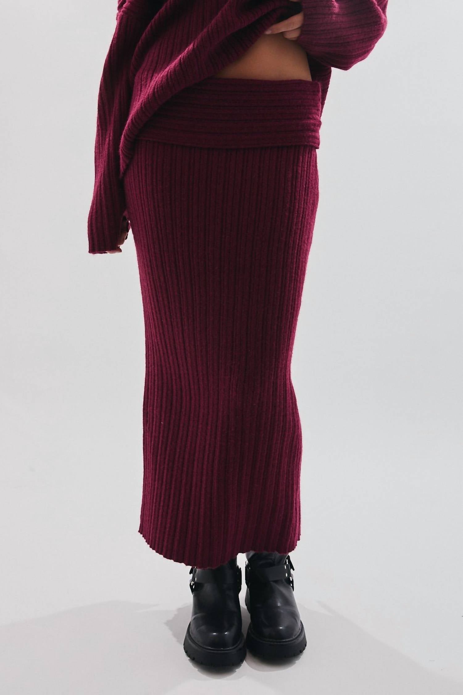 Le Lis - Maxi Sweater Skirt