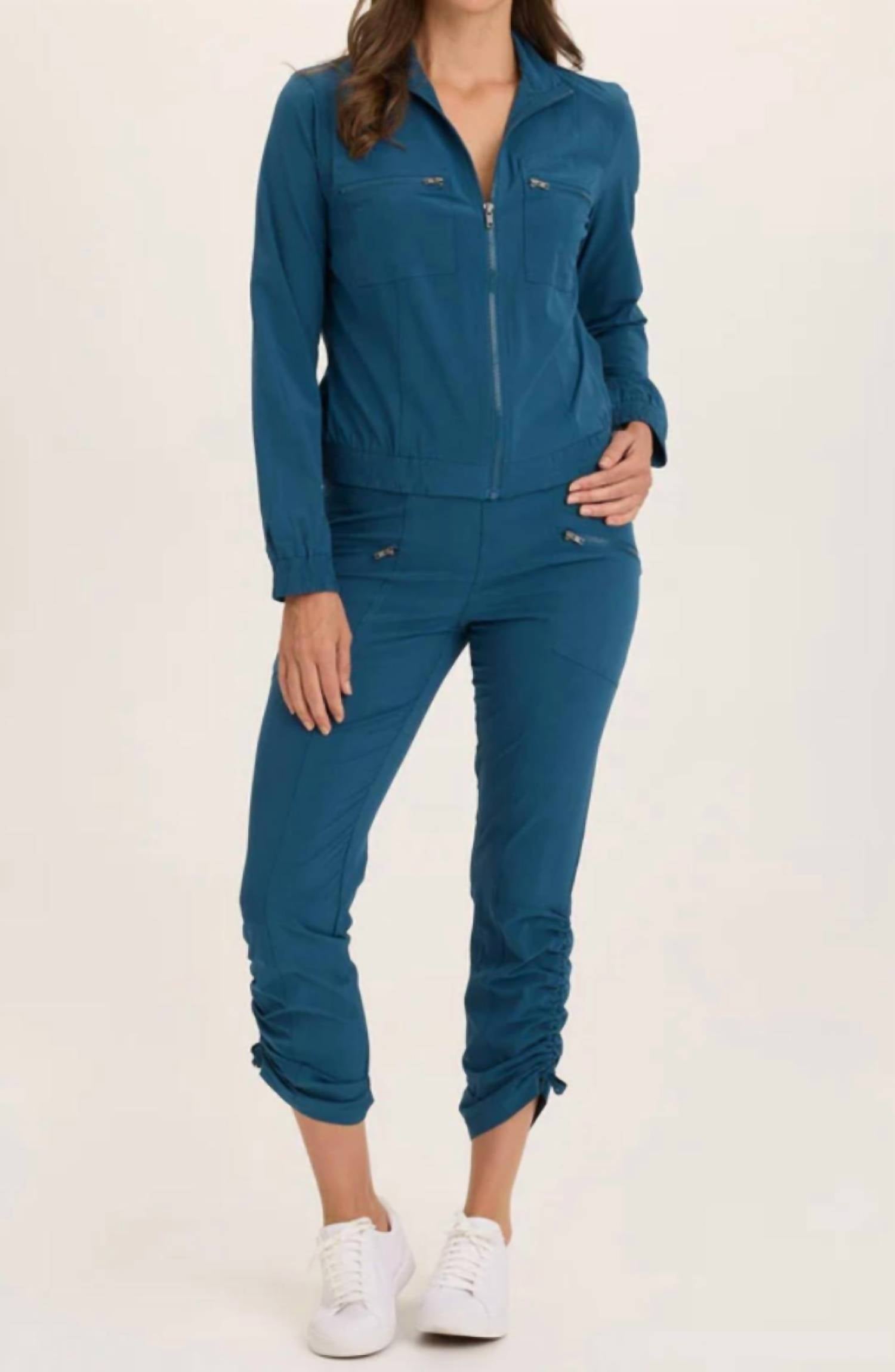 Wearables - Caspian Quinn Active Ruched Bomber Jacket