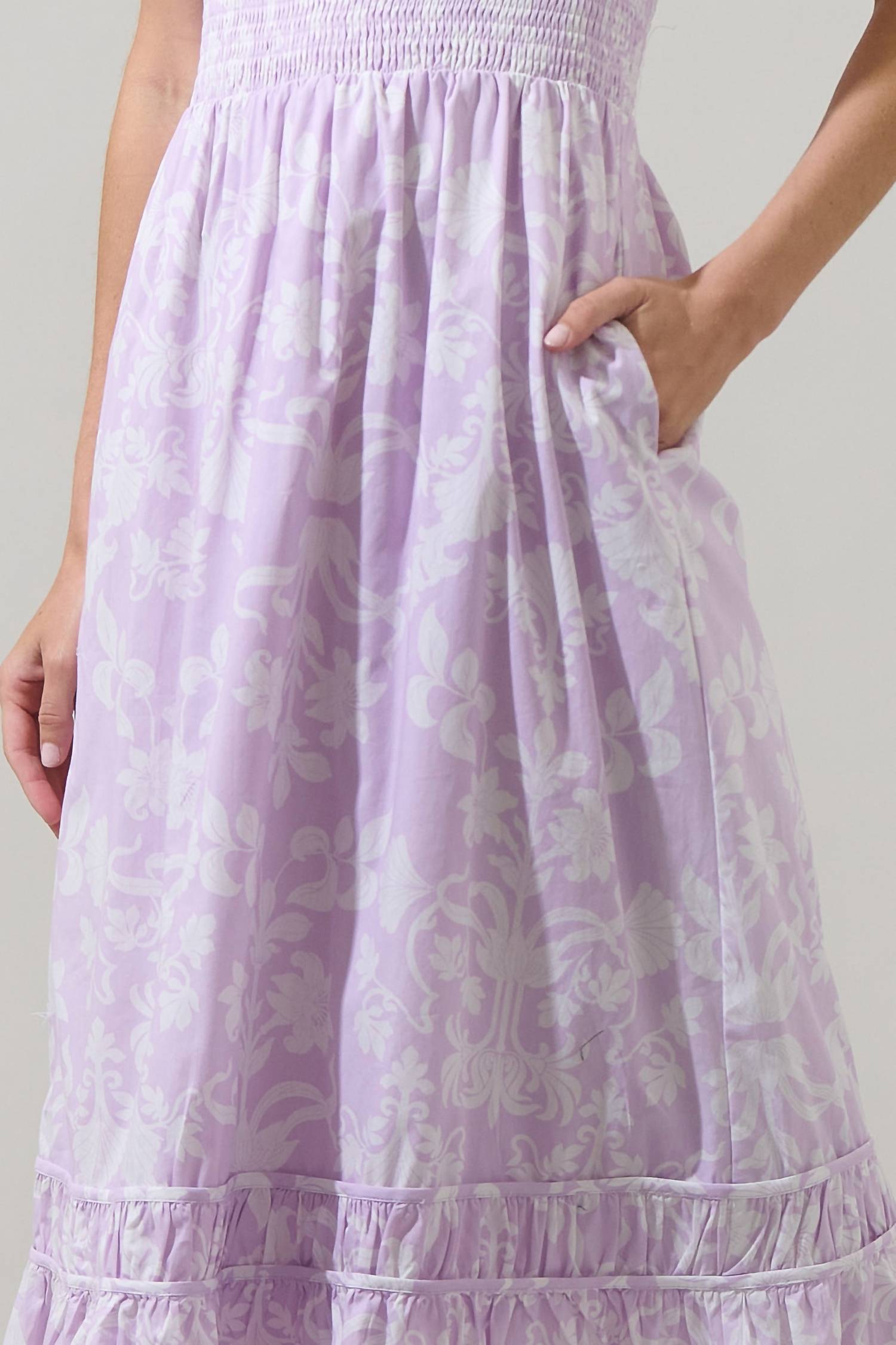 Sugarlips - Emme Floral Demie Smocked Maxi Dress