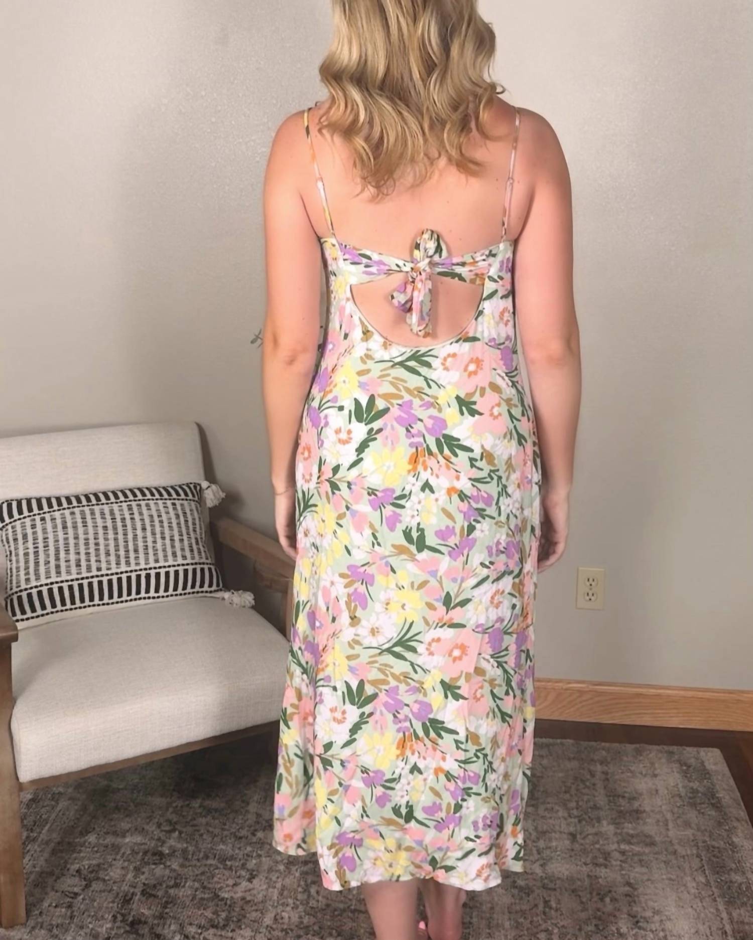 Sadie & Sage - Flower Field Midi Dress