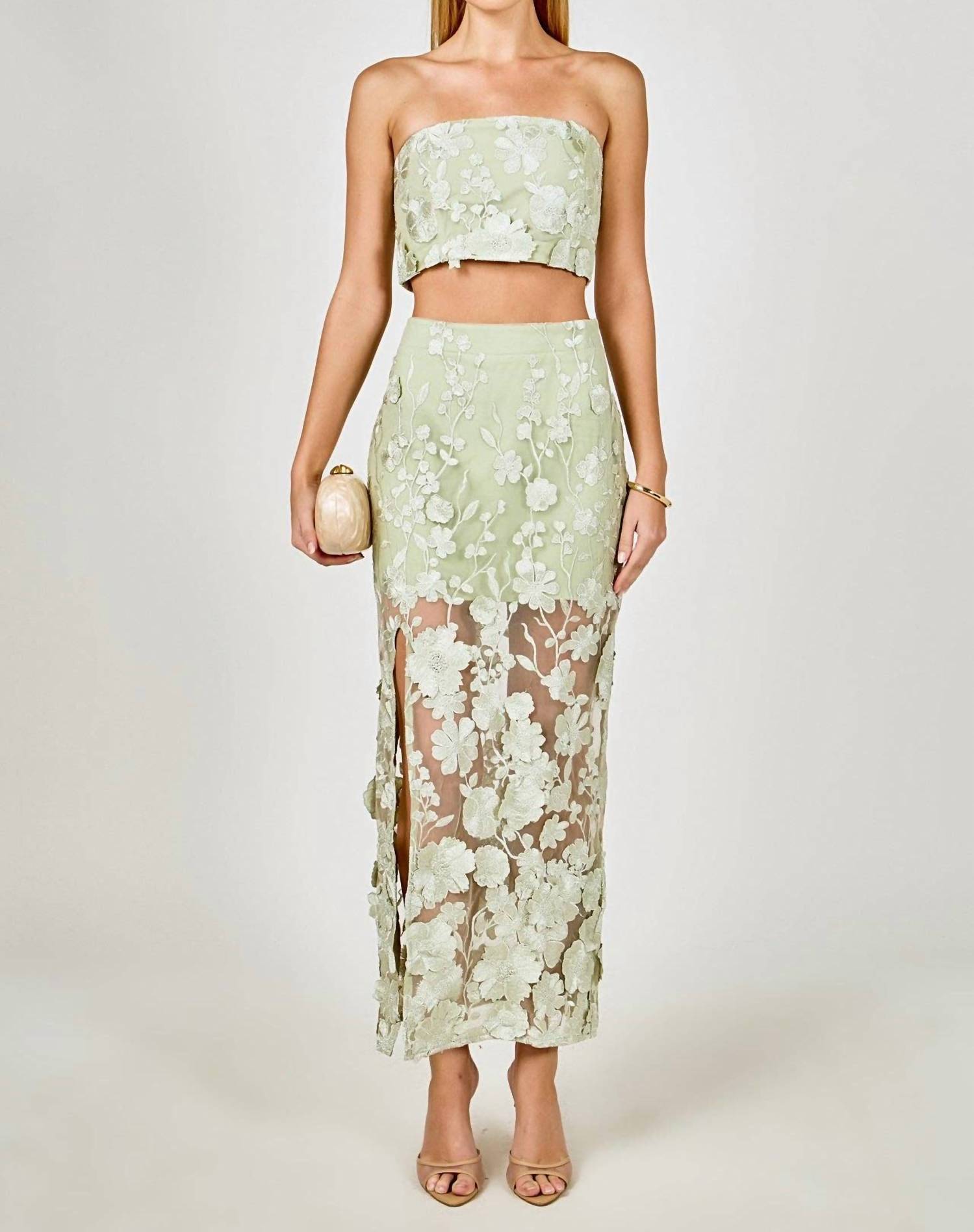 Endless Rose - Strapless Floral Embroidered Top