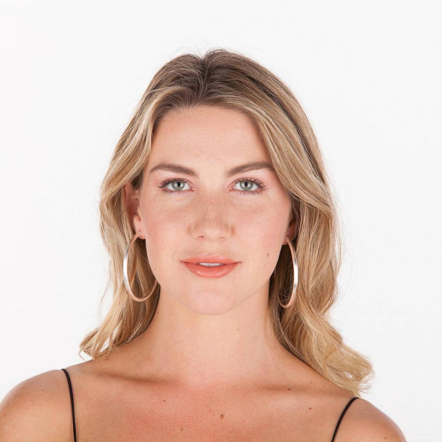 Sheila Fajl - Women's Large Everyone's Favorite Hoops