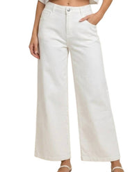 entro Wide Leg Jean in white - women's jeans - detail view