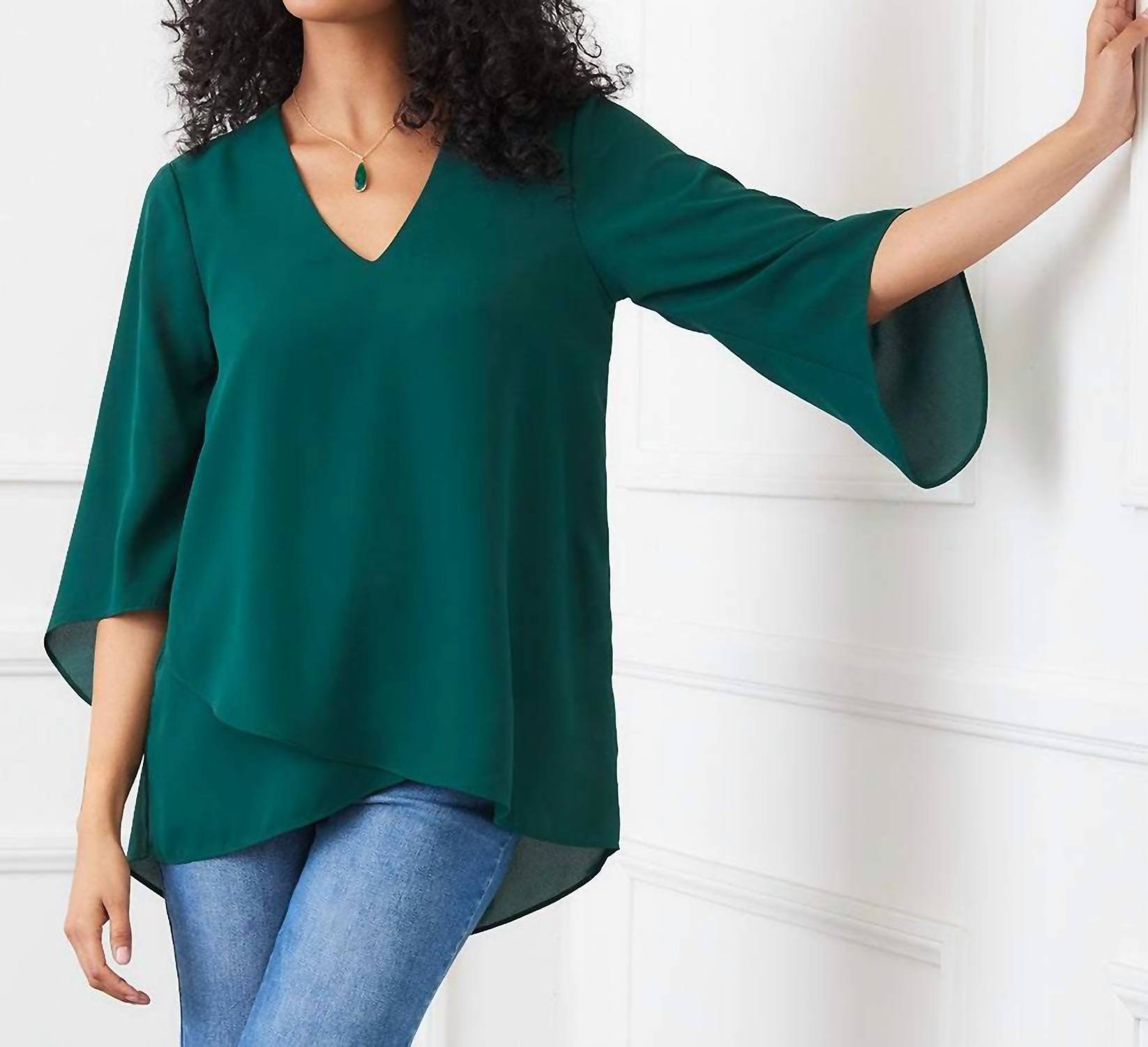 Karen Kane - Bracelet Sleeve Asymmetric Top - Petite
