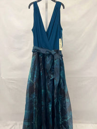 Eliza J - Organza-skirt Bow-waist Gown